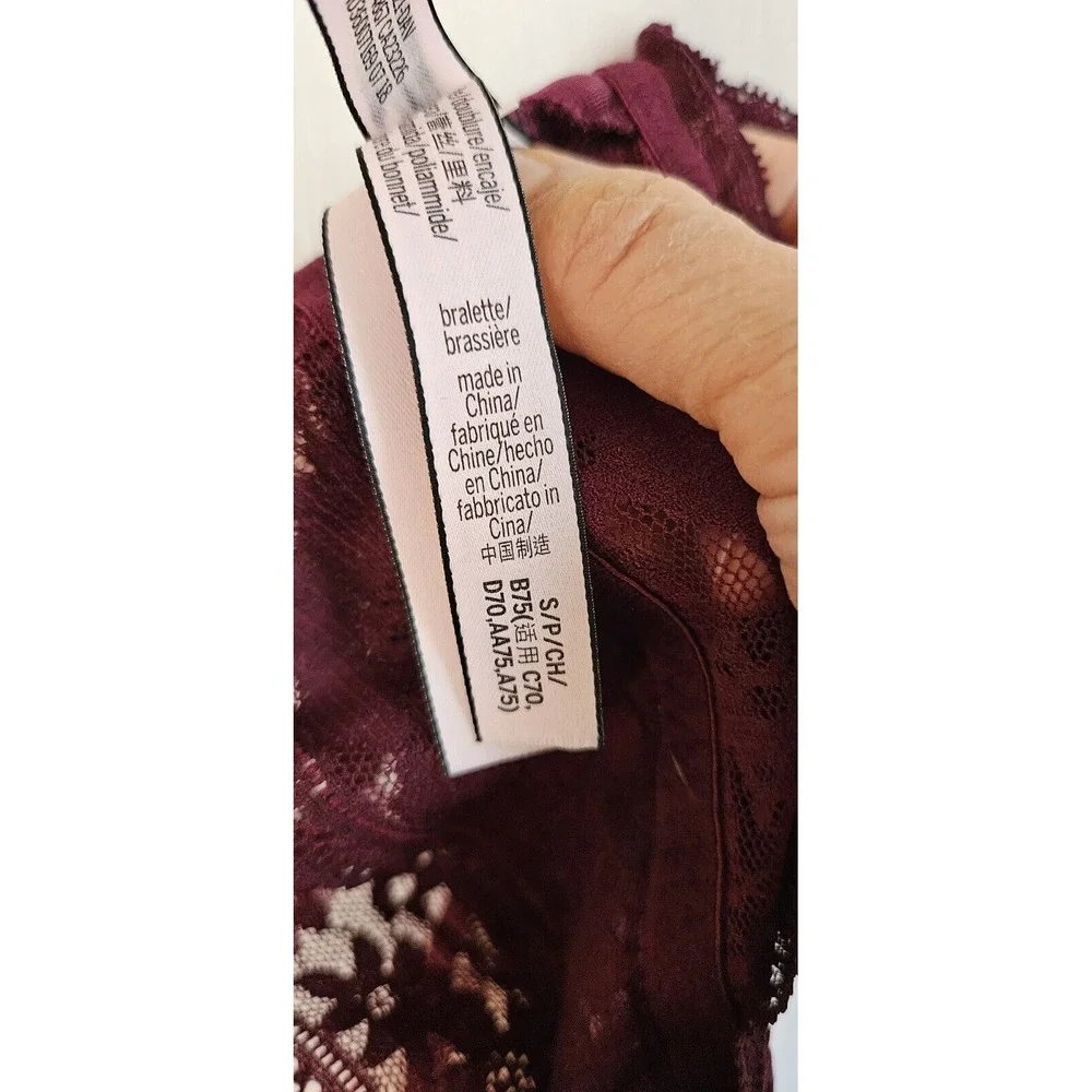 victoria Secret  dark red lace lining bralette Small‎ unwired new